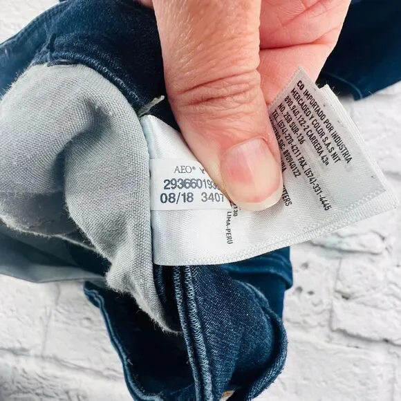 American‎ Eagle Jeans Women 4 Regular Blue Dark Wash Super High Rise Jegging - Picture 5 of 11